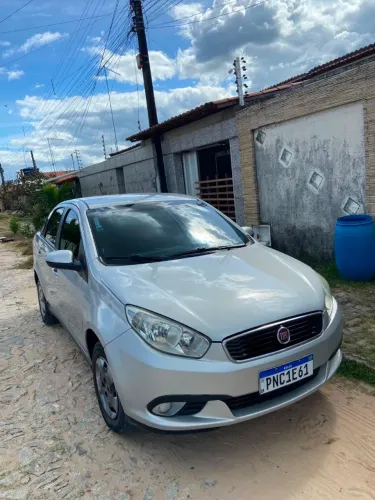 Fiat Grand Siena Attractive 1.0 Flex 8V 4P 2017