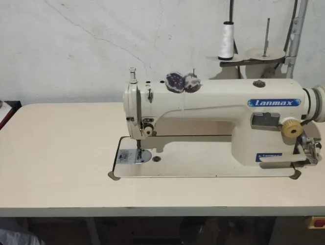 Máquina reta