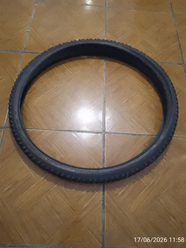 Pneu novo aro 26