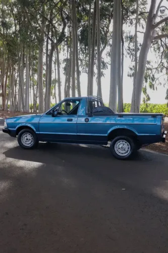 Ford Pampa GL 1.6/ 1.8 (álcool) 1994