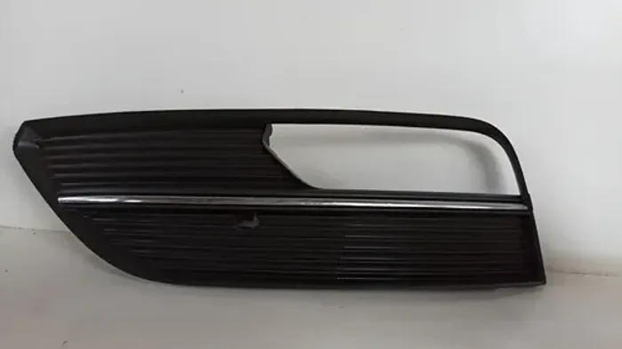 Grade Farol Milha Neblina Esquerdo Audi A3 2013 2014 Preto Esquerdo