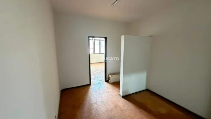 Sala Comercial para Alugar no Centro de Uberaba - 43,90 m²