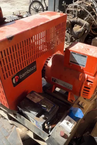 Gerador 15 kVA diesel Gerador Bambozzi motor banco
