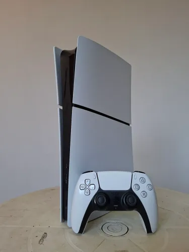 Playstation 5 Desbloqueado (SLIM DIGITAL 1 TB) + 1 Controle TMR Magnético