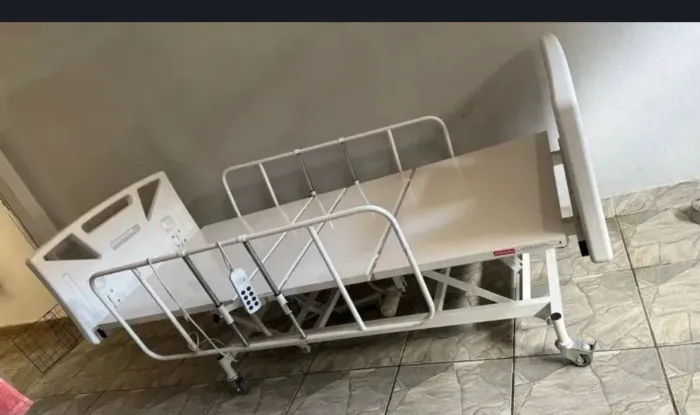 Cama hospitalar elétrica com frete 