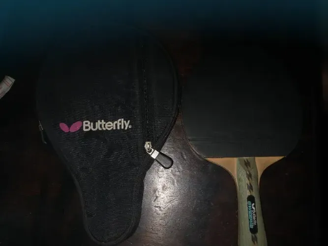 Butterfly Racquet ? Sweeris