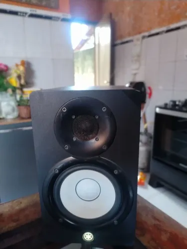 Monitor de referência + Placa Focusrite