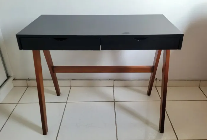 Escrivaninha Retrô/Escandinavo Preta - 90x45x75cm - 