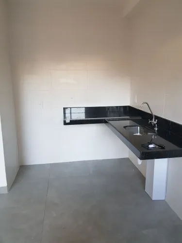 Apartamento terreo com quintal