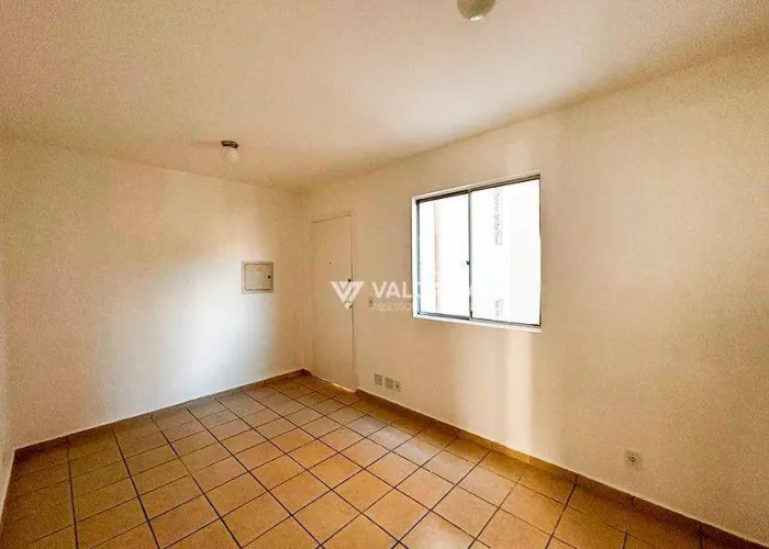 Apartamento com 2 quartos, 60 m² - venda por R$ 300.000 ou aluguel por R$ 2.440/mês - Parq