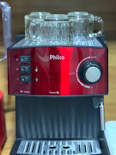 Cafeteira Expresso e Cápsulas Philco