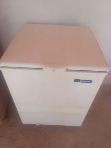 Freezer metal frio 170 litros