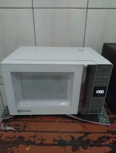 micro-ondas novo$350