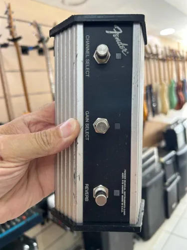 Pedal foot fender