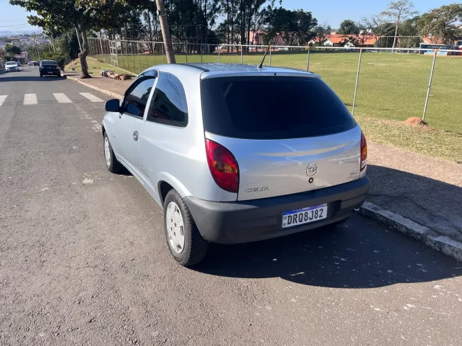 Chevrolet Celta Life/ LS 1.0 MPFI 8V Flexpower 3P 2006