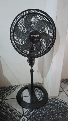 Vendo ventilador mundial  220 Wts