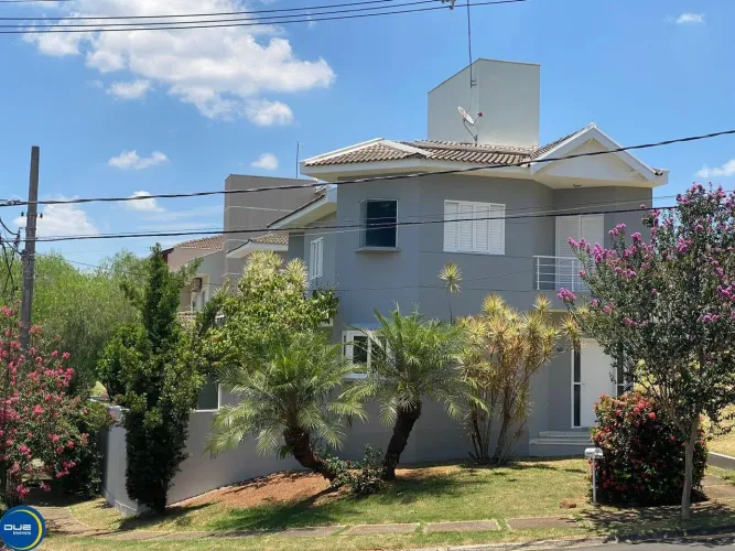 Casa no condomínio Portal de Itaici com 6 quartos