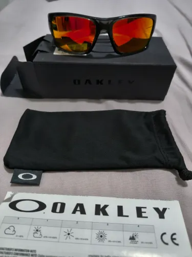 ÓCULOS OAKLEY