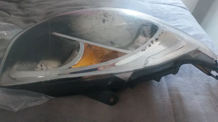 Farol lado direito ford fiesta 1.0 / 2013