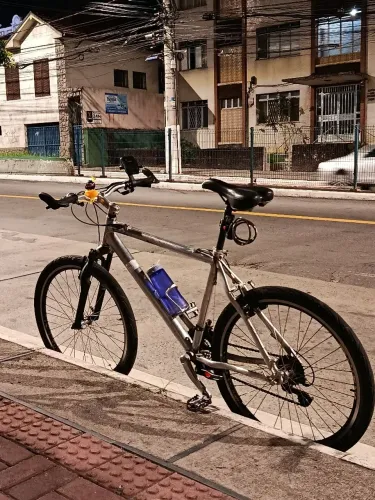 BICICLETA DE ALUMÍNIO