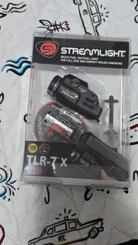 Lanterna Streanlight TLR-7X USB praticamente nova