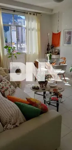 Apartamento - / Residencial / Humaitá