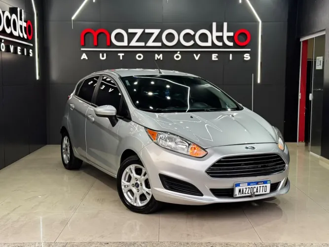 Ford Fiesta 1.5 16V Flex Mec. 5P 2015
