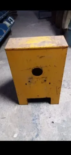 CAIXA DE FERRO PROTEÇÃO DO MOTOR DA BETONEIRA 400L COM POLIA ATE 35CM