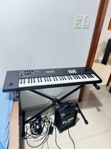 Vendo teclado roland XPS30