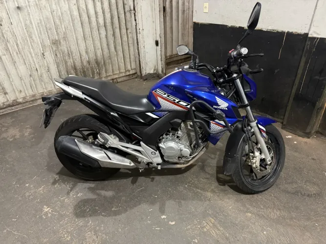 Twister 250 azul