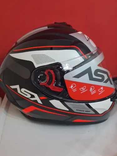 Capacete ASX n 56 com viseira a mais !