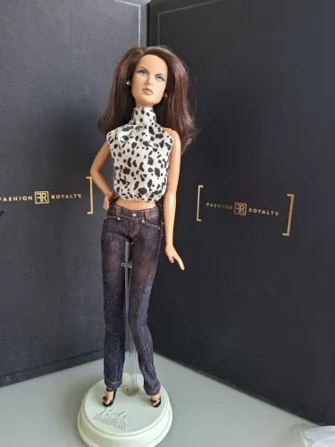 Barbie 007 James Bond Octopussy Model Muse Collector