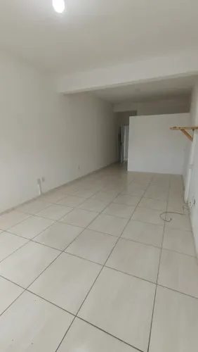 Salas Comerciais Itapuã