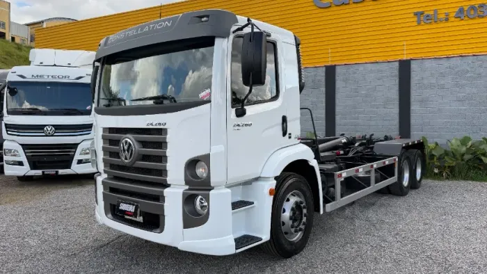 VW 24-280 6x2 Roll on Roll Off 2023