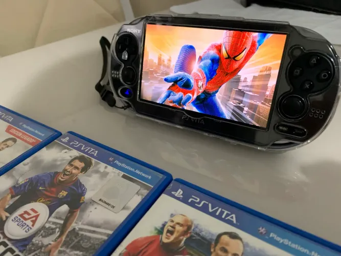 Ps Vita ( CIB )