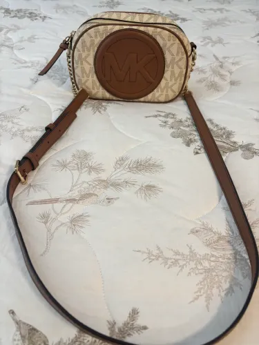 Bolsa Michael Kors em ótimo estado