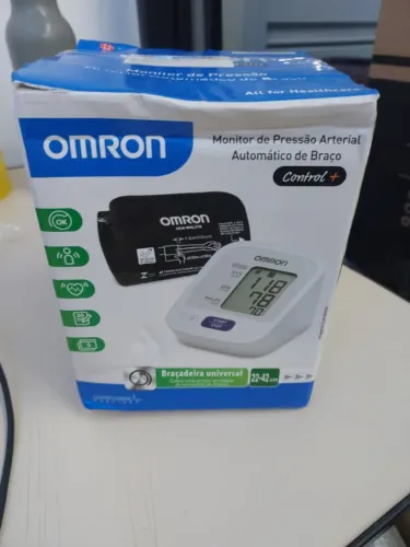 MONITOR DE PRESSÃO ARTERIAL DE BRAÇO OMROM