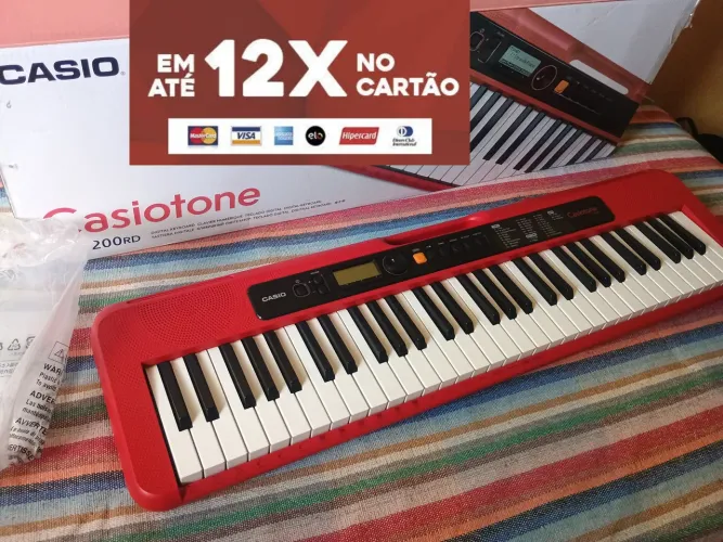 Casio CT-S200 Semi Novo + Fonte Original + Manual e Suporte de Partitura