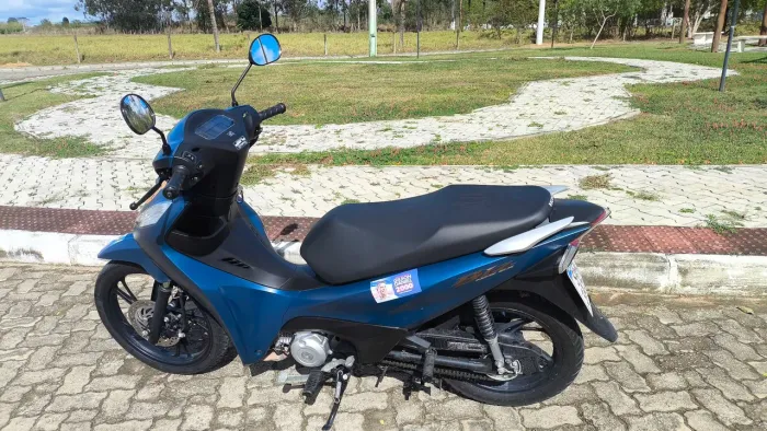 Biz EX 125 ano 2025 muito nova