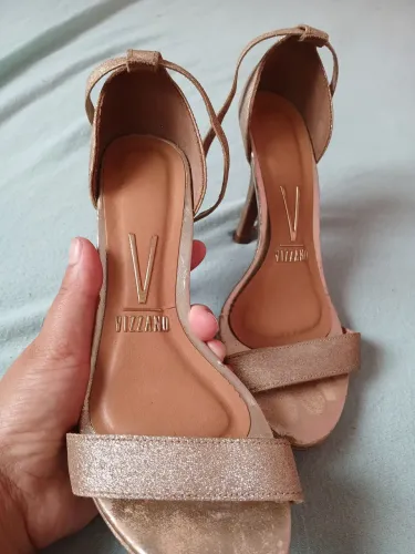 LOTE Sandália vizano e calça zara