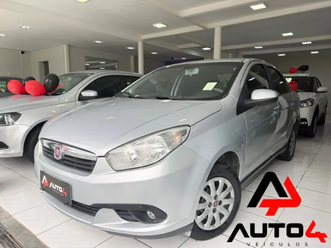 Fiat Grand Siena Attractive 1.0 Flex 8V 4P 2014