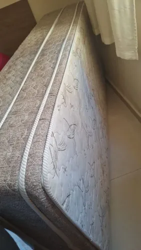 Cama de solteiro 