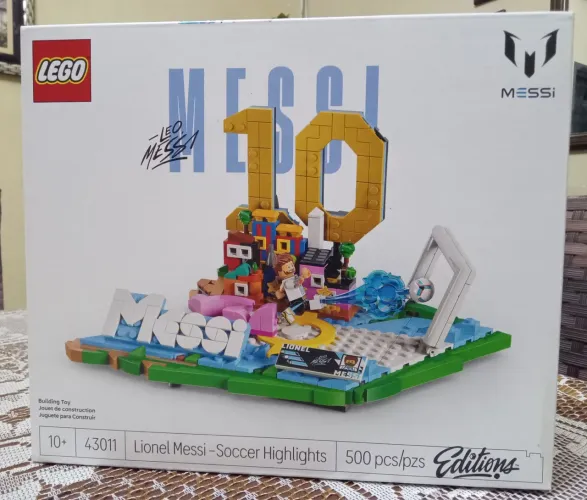 Brinquedo Lego 500 peças do Lionel Messi lacrado original 