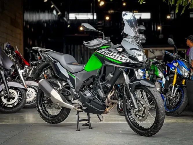 KAWASAKI VERSYS 300
