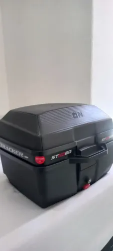 Bau 38 litros novo