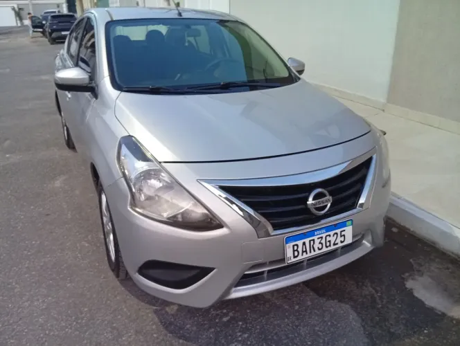 Nissan Versa SV 1.6 16V Flexstart 4P Aut. 2017