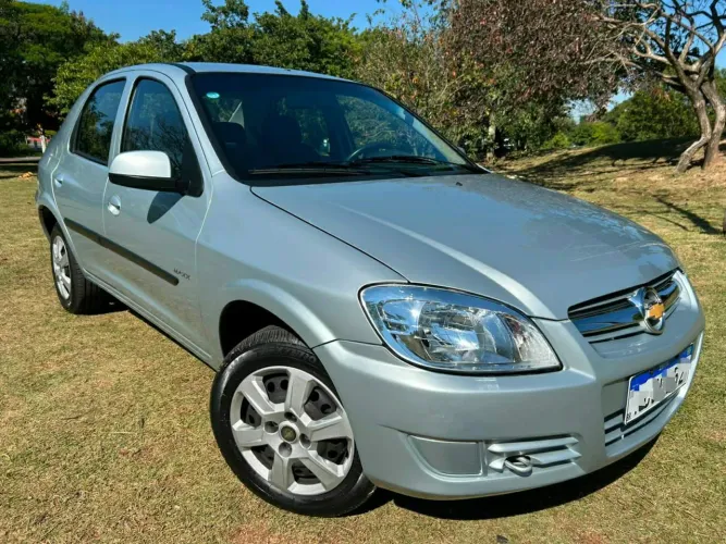 Chevrolet Prisma Sed. Maxx/ LT 1.4 8V Econof. 4P 2010