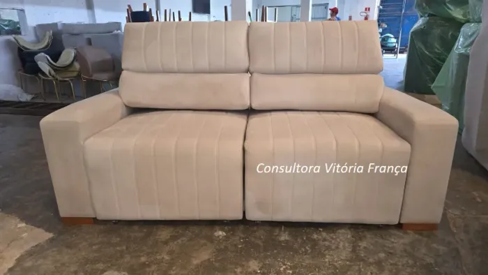 Sofá Ísis com molas
