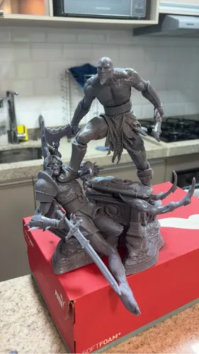 Action figure kratos em resina 3d