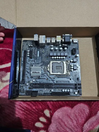 Placa-mãe Placa-mãe modelo ASRock H510M-HVS R2.0.